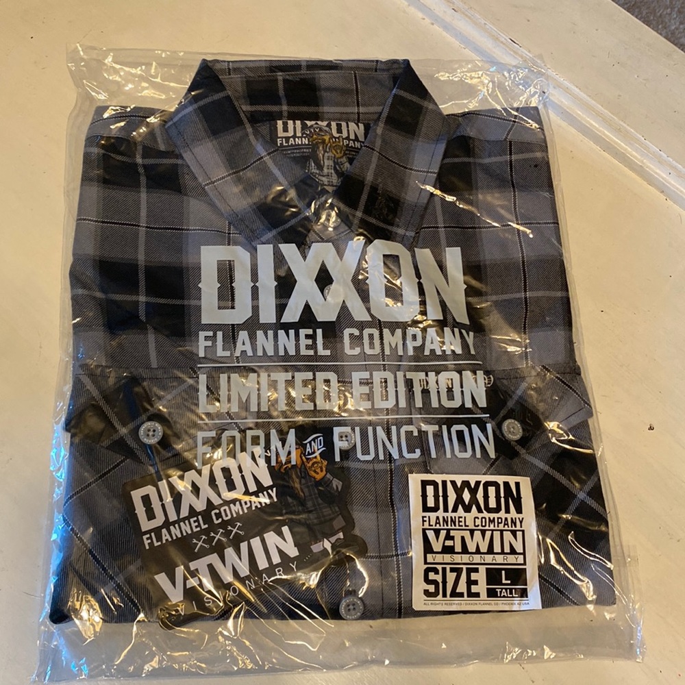 NWT- Dixxon V-Twin visionary flannel